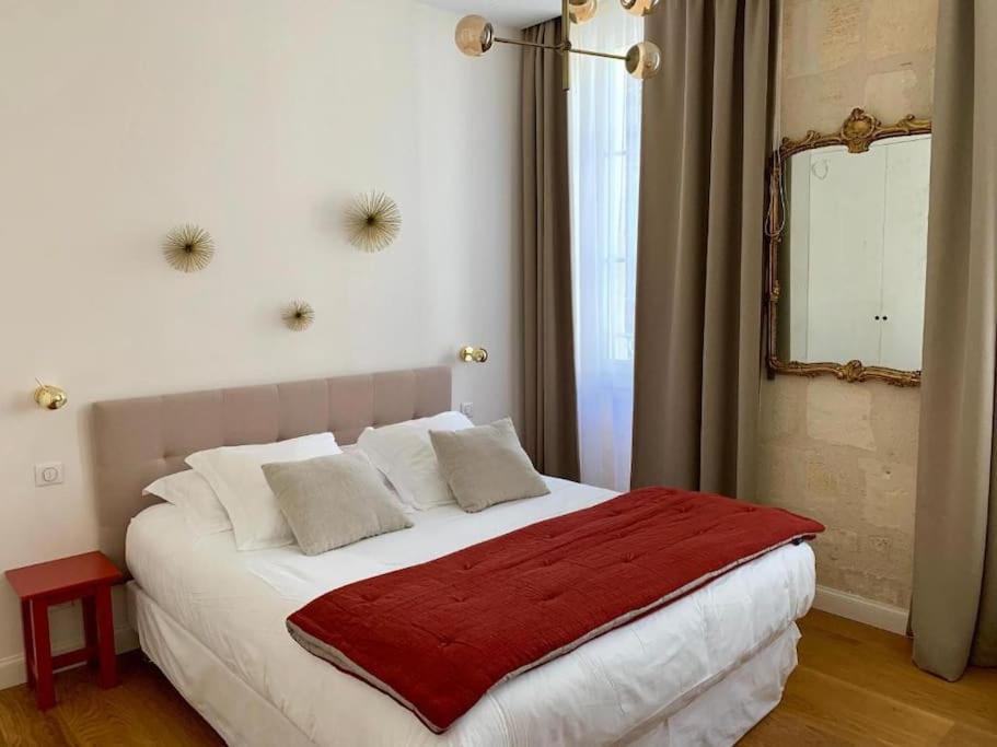 Maison D'Hotes, Terrasse & Jacuzzi En Plein Centre Bordeaux Kültér fotó